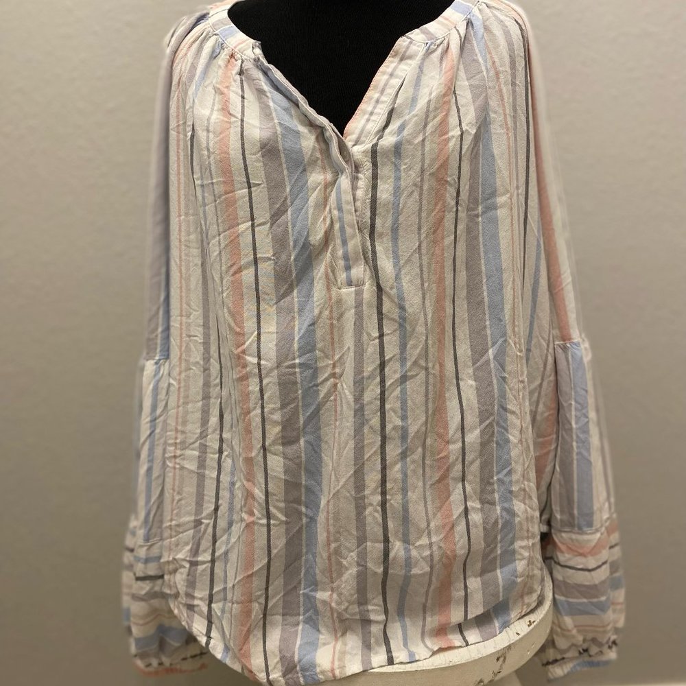 Time and True Long Sleeved Blouse size S/4-6